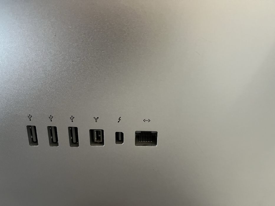 Apple Thunderbolt Display 27” A1407 + USB-C адаптер