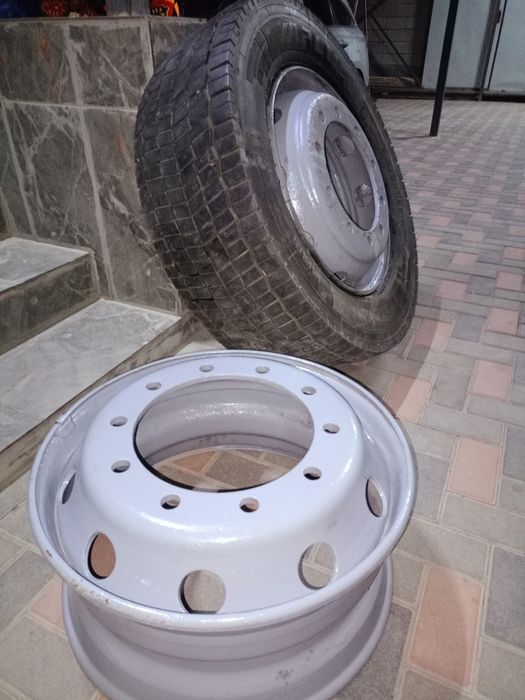315/60 R 22,5 колеса