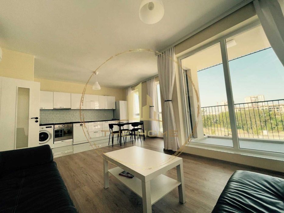 Дава се под наем Двустаен апартамент в Варна, Възраждане 2 - 83 кв.м за 500 € - Снимка #1