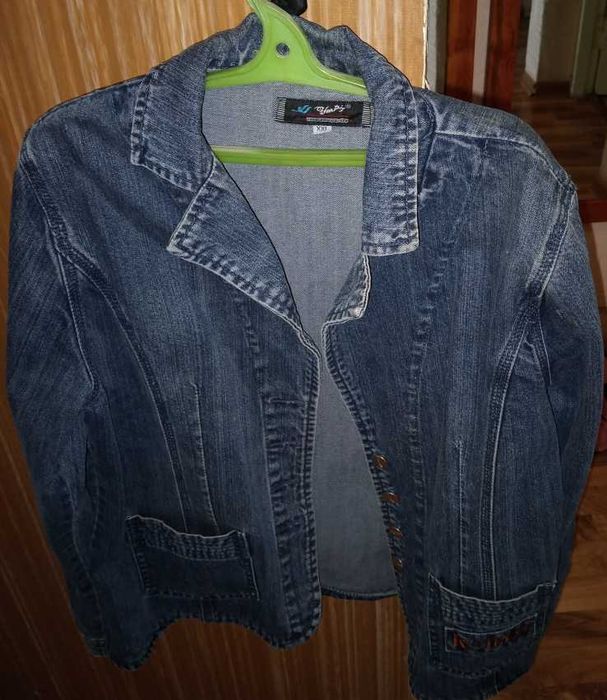 Пальто демисезонные