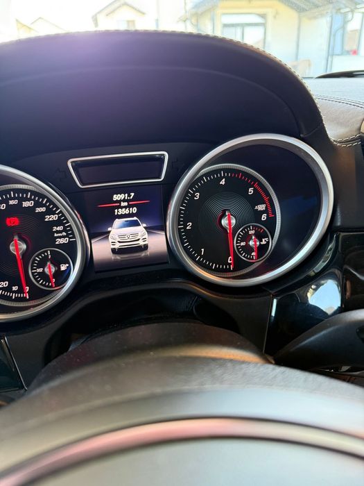 Mercedes-Benz GLE Mercedes-Benz GLE 350 AMG 4MATIC – 135.000 km Designo