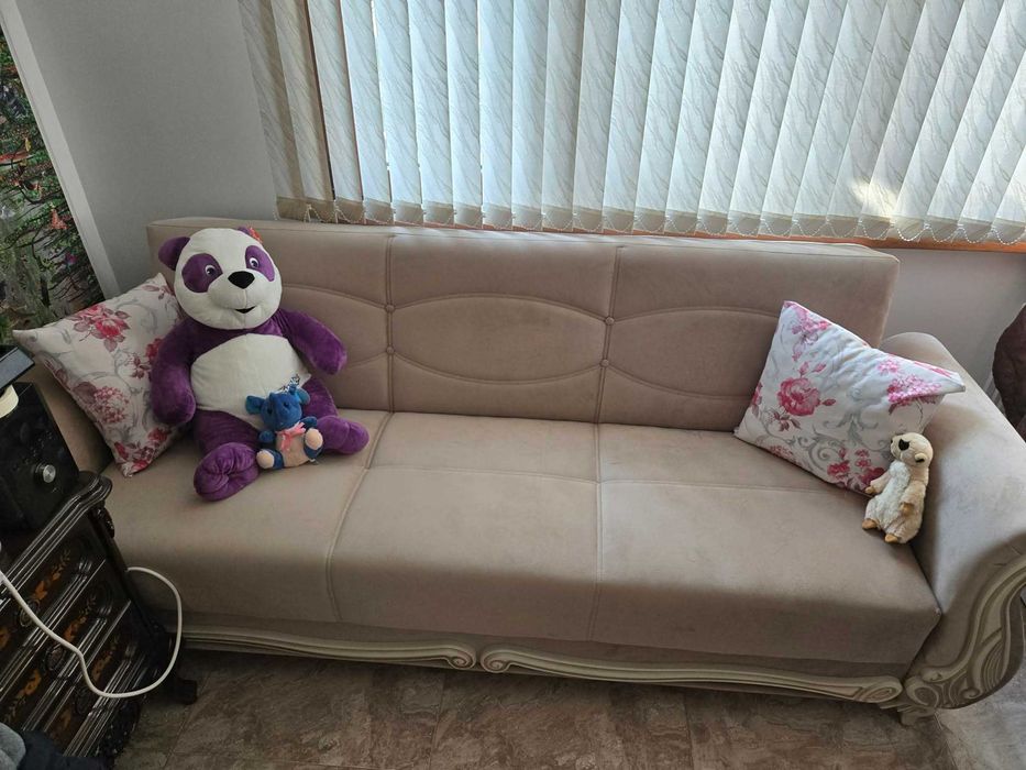 Диван барок крем