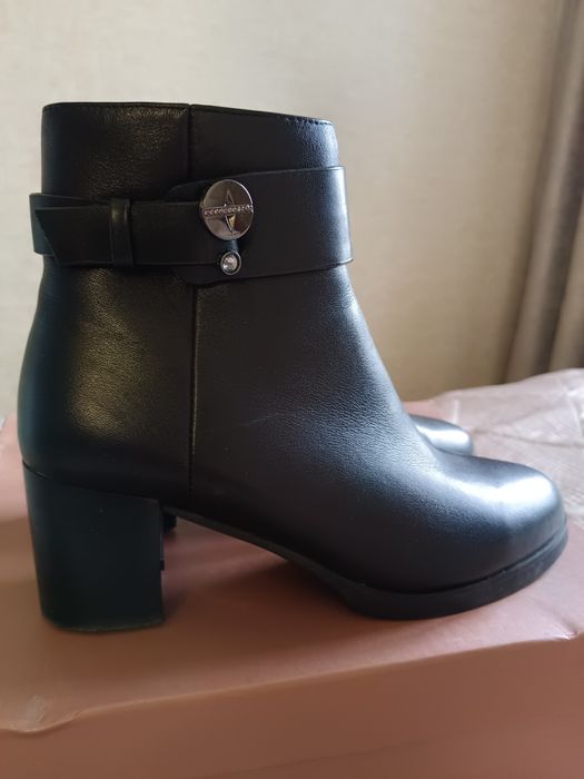 Женские полусапожки 40 размер