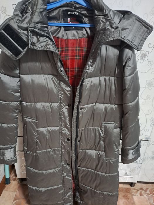 Продам куртку осень