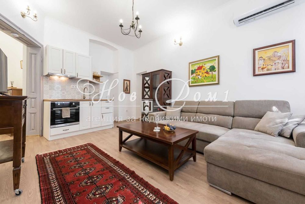 Дава се под наем Многостаен апартамент в Варна, Гръцка махала - 150 кв.м за 466200 € - Снимка #16