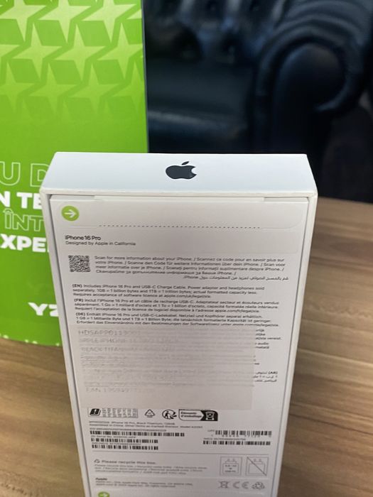 iPhone 16 Pro • 128 GB • Black Titanium