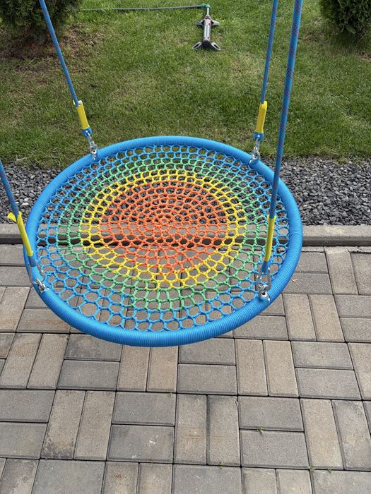 Продам качелю новую