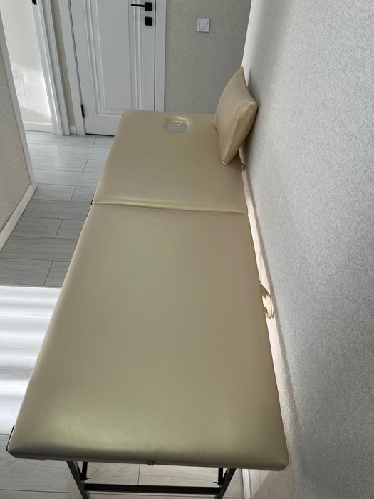 Кушетка, помощник