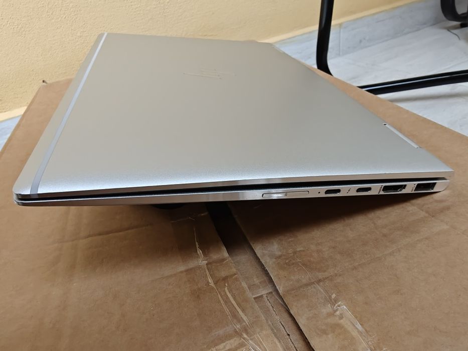 УлтраБук / Лаптоп HP Elitebook Тъч Екран 14" IPS FHD, i5,16 RAM