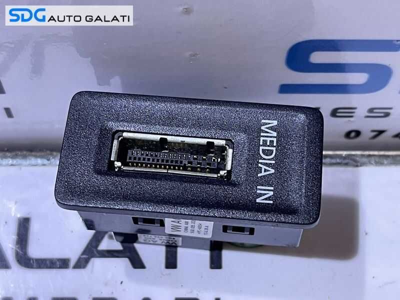 Mufa Conectie Media In Skoda Octavia 3  2013 - 2017 Cod 5G0035222A 5Q0035736 [D0512]