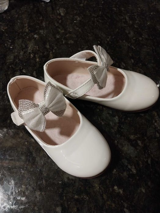 Детски официални обувки в. 29