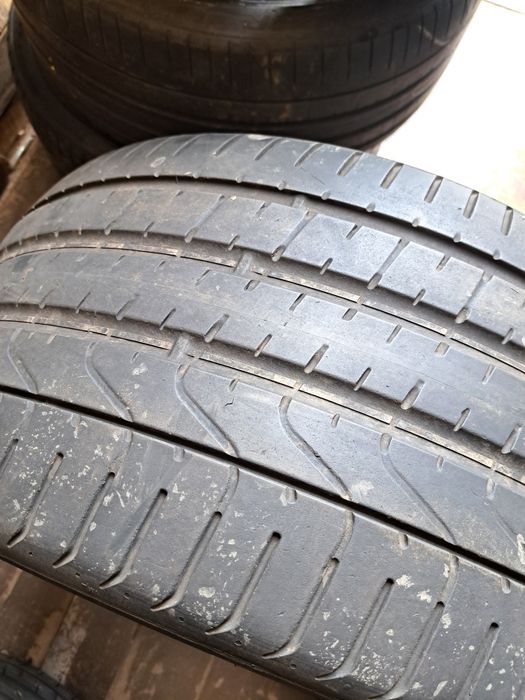 O anvelopa 295/35 R21 Pirelli