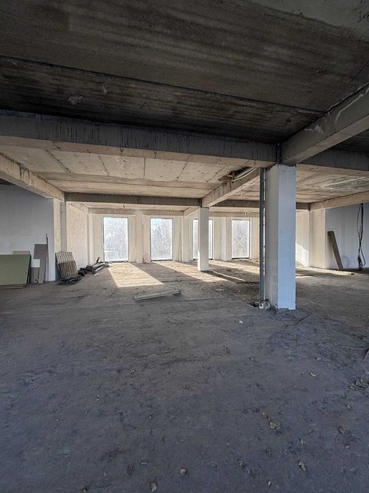 Сдается в аренду 720кв. м Мирзо Улугбек р. Чимган