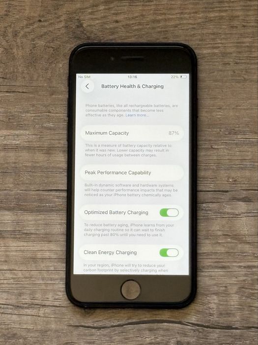 iPhone SE 2 - 128 gb, baterie 87%, stare perfecta