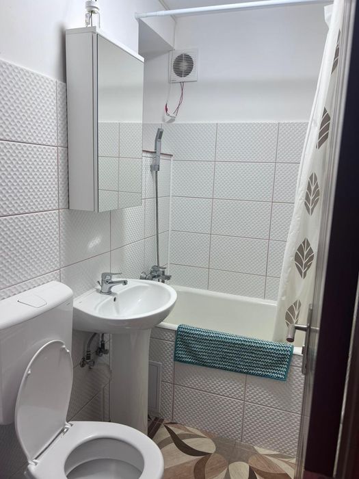 Vand urgent apartament