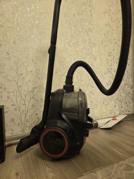 Пылесос BOSH в хорошем состаяние