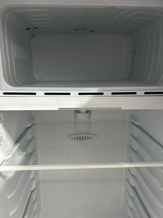 Продаю холодильник Бирюса в отличном состоянии