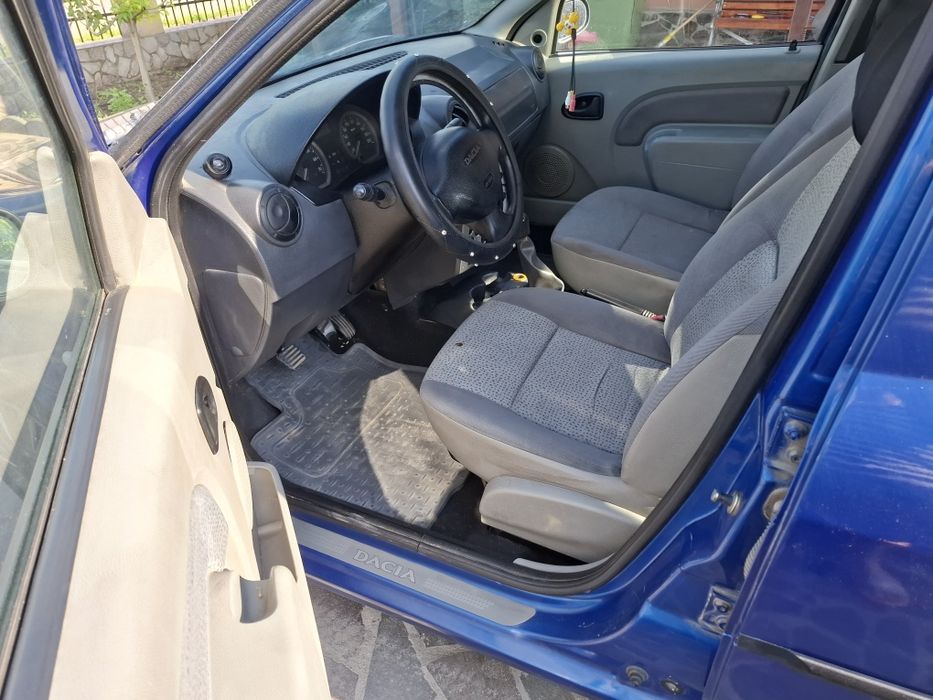 Dacia Logan 2006, cu aer condiționat