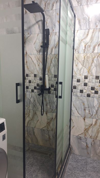 Срочно продаётся 3х комнатна квартира. 8-микрорайон