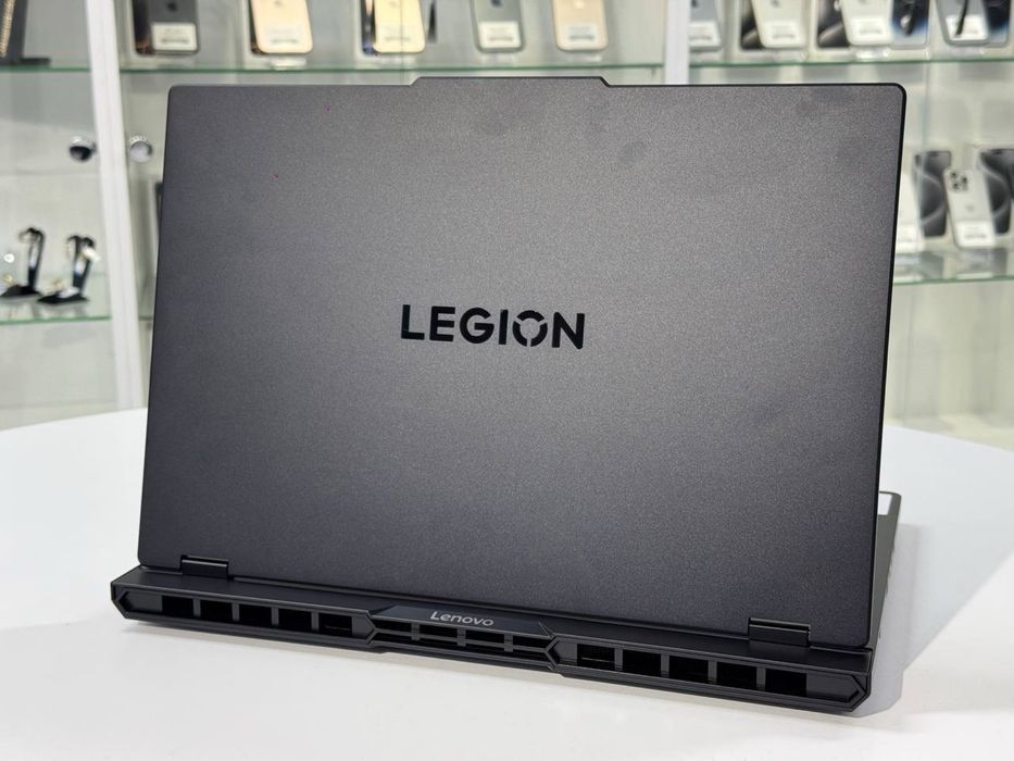 Lenovo Legion R700OP (2025)