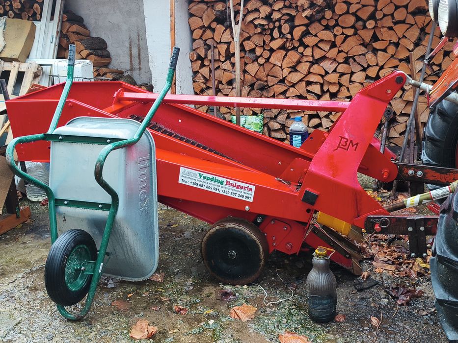 Продавам агро техника