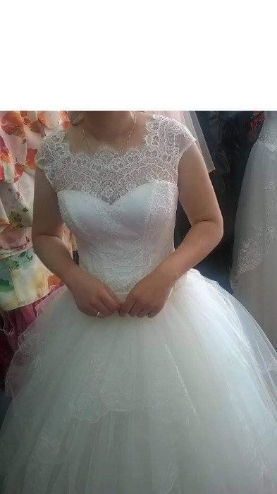 Vând Rochie de Mireasa
