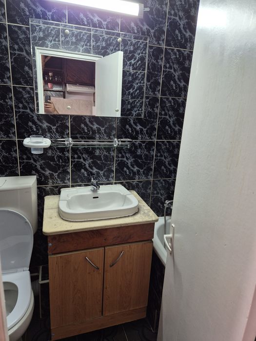 Închiriez garsonieră in Mărăști