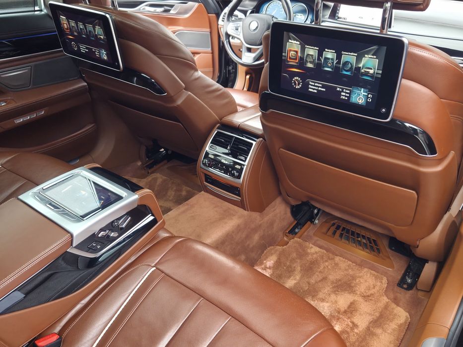 BMW 750LI Xdrive loong