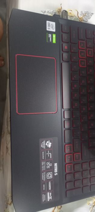 Ноутбук игровой Новый.