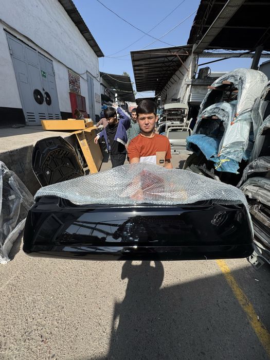 Bamfer gentra orqa GBO qora