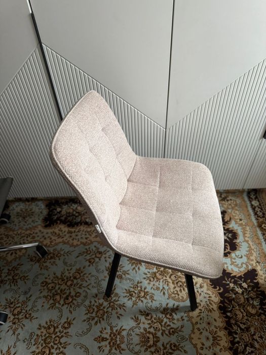 Стул мягкий              .