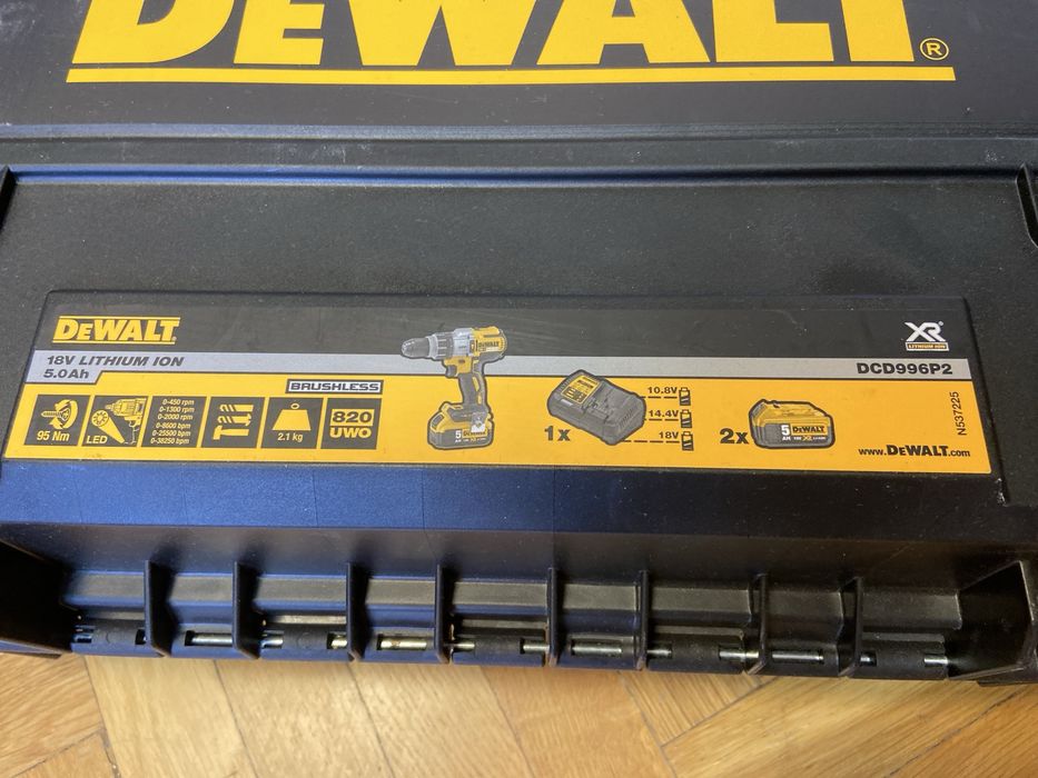Troler Geanta/Valiza DeWALT, dedicata pentru DCD996 (sau similare), NOUA, originala.