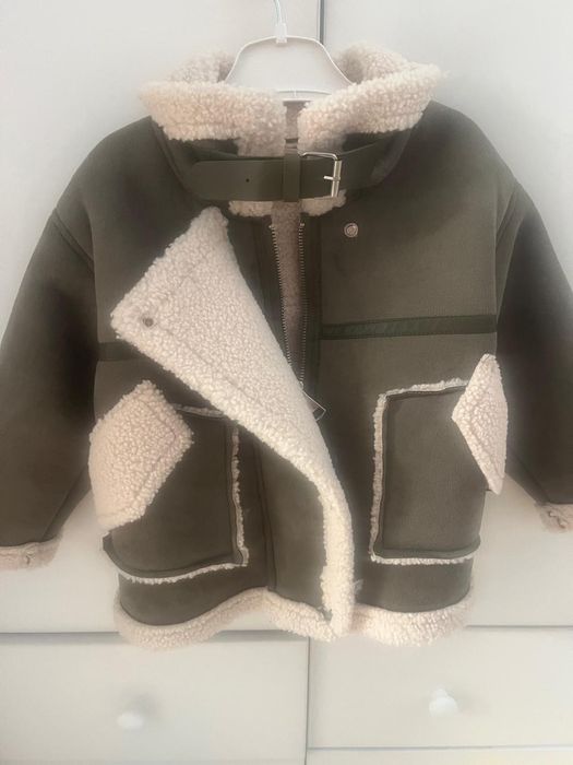Продам дублёнку для девочки