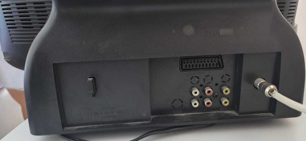 TV Akai CT-2135 AUS
