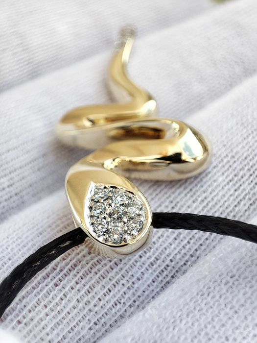 Pandantiv Aur 14K Sarpe Cu Diamante Diamant Unicat