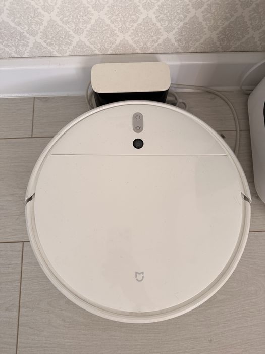 Моющий робот пылесос Xiaomi Mi robot