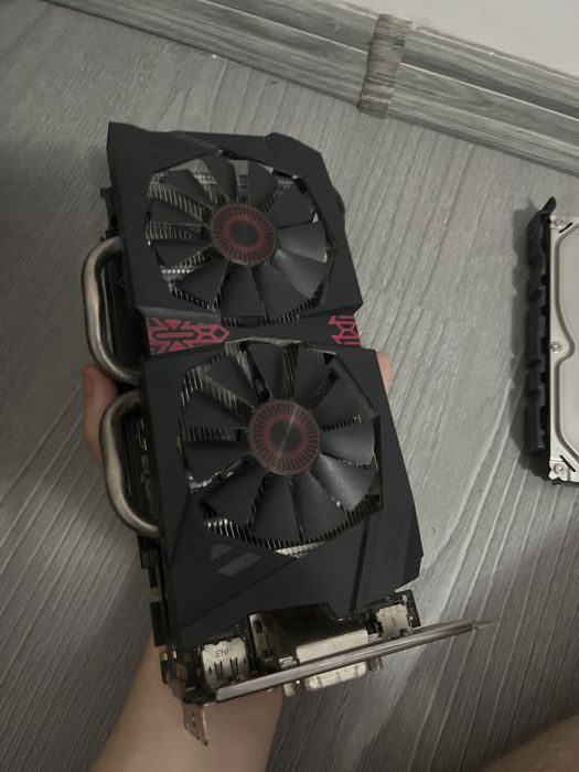 vand placa video gtx950