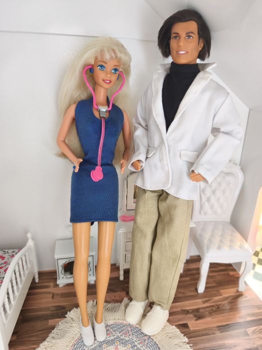 Dr Barbie & Dr Ken
