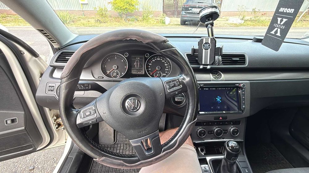 Vw pasat B 7 2013 propietar se ofera fiscal .