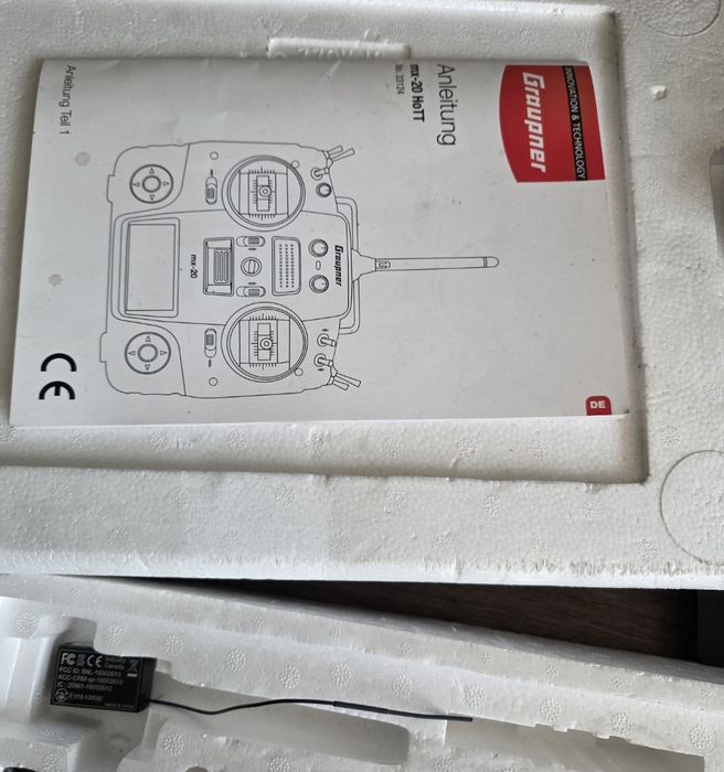 Radiocomanda Graupner MX-20 HoTT + 2 recivere