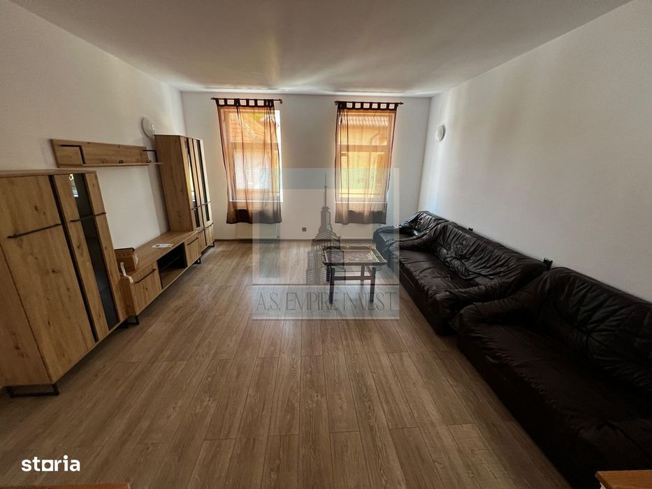 Casa /Villa 3 camere mobilata/utilata - zona Centrul Civic