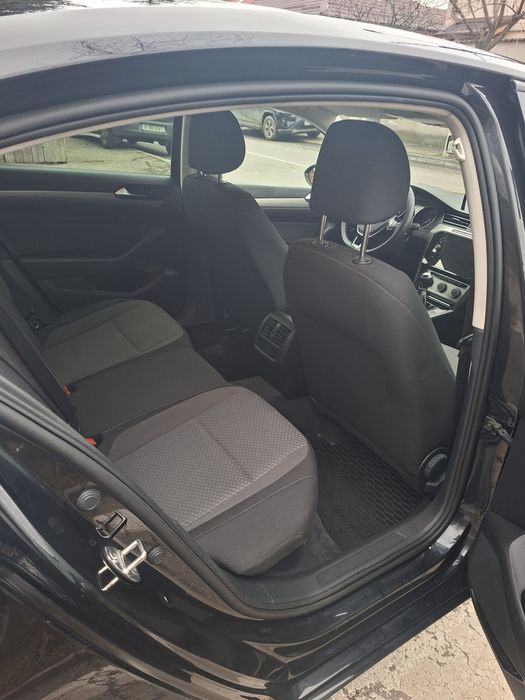 Volkswagen  Pasat  B8