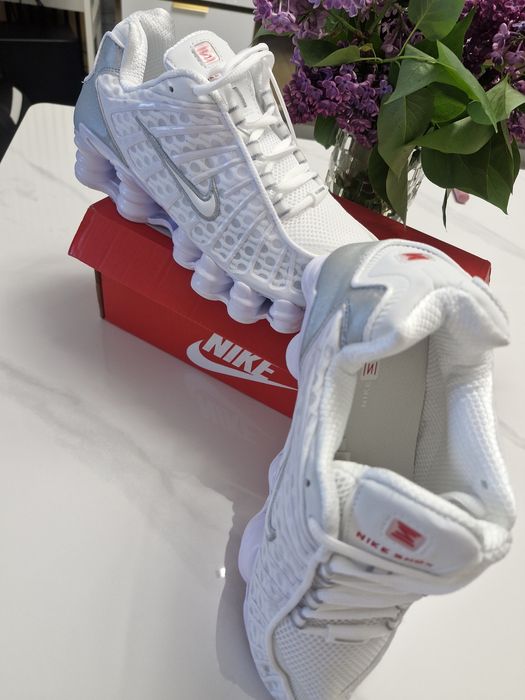 Adidași Nike , mărimea 40 nou cu etichetă