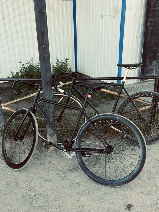 Продаеться велосипед фикс