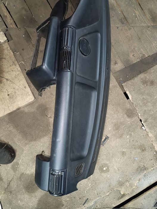 Панель приборов на BMW E36 компакт