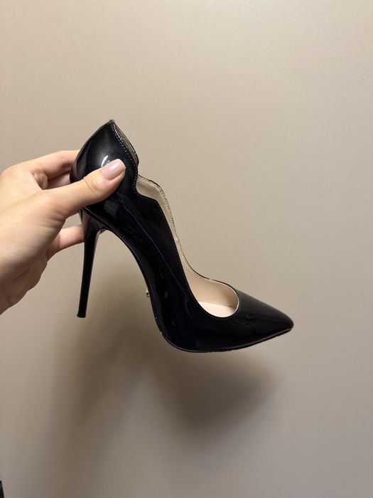 Продам новые туфли,натуральная кожа