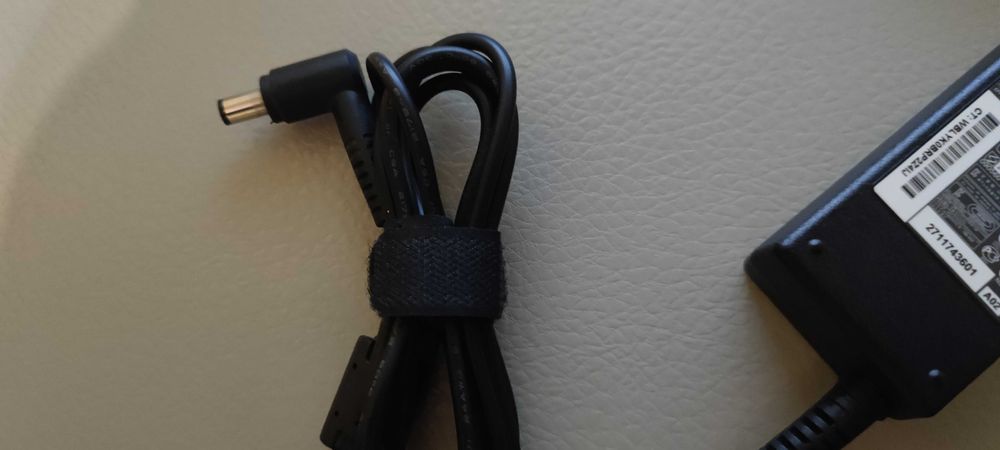 Зарядно на Лаптоп - HP - 90W