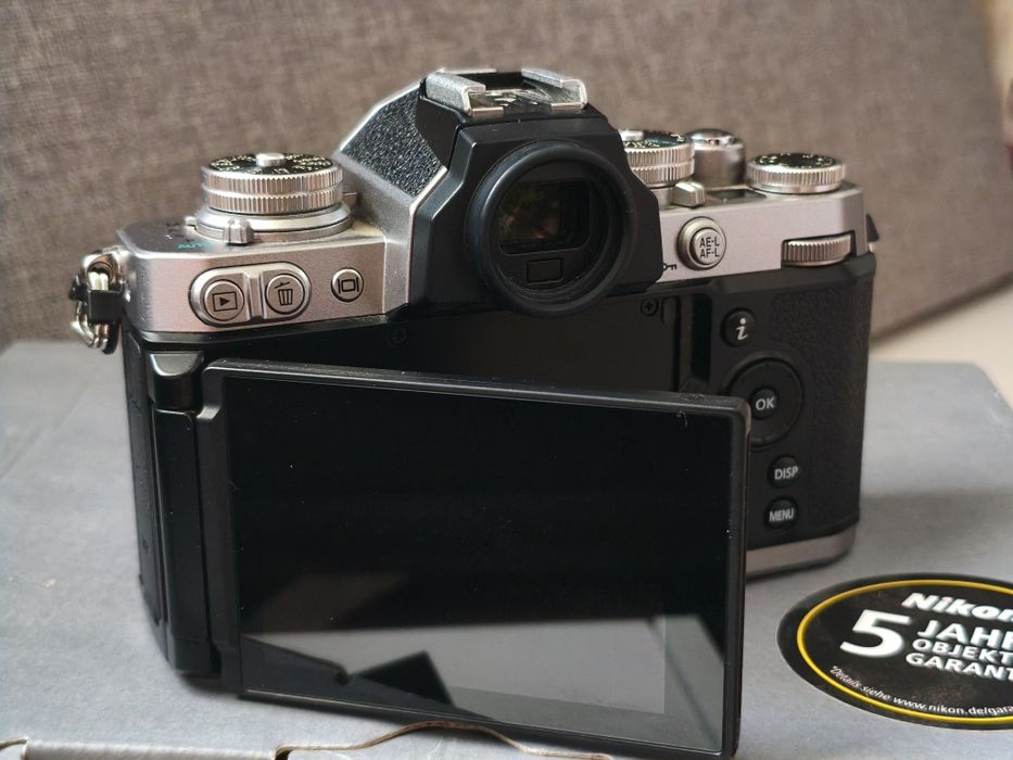 Nikon Z fc + Obiectiv 16-50mm + Obiectiv 50-250mm