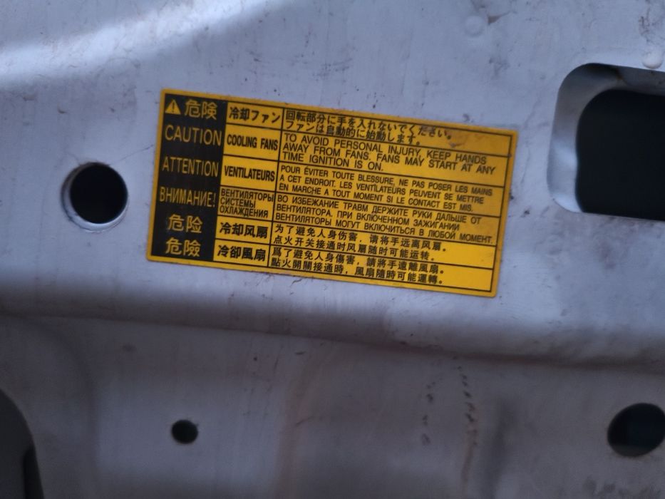 Капот тойота каролла