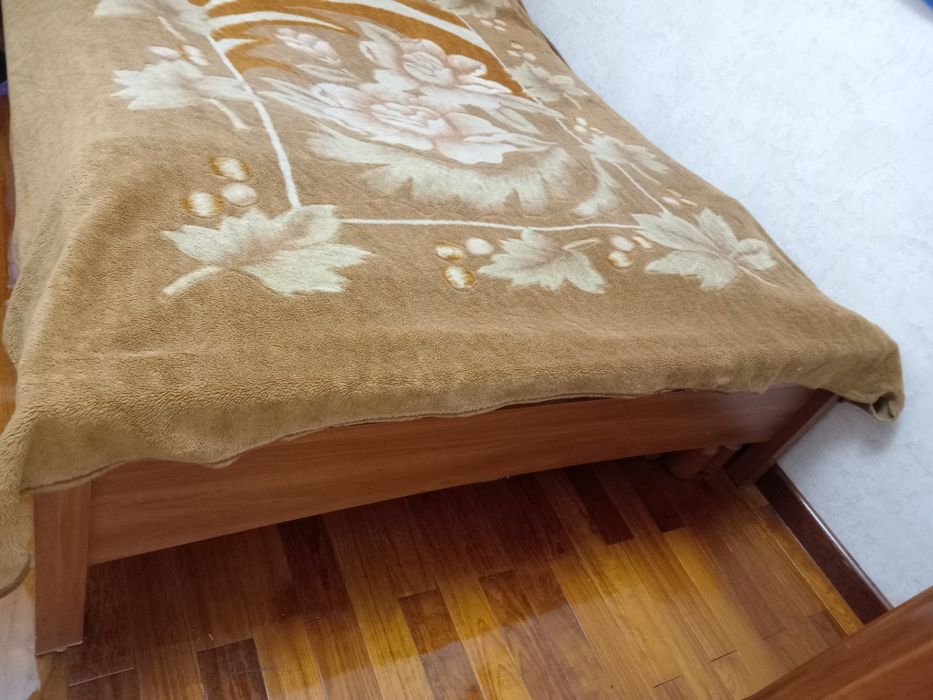 Кровать на двоих